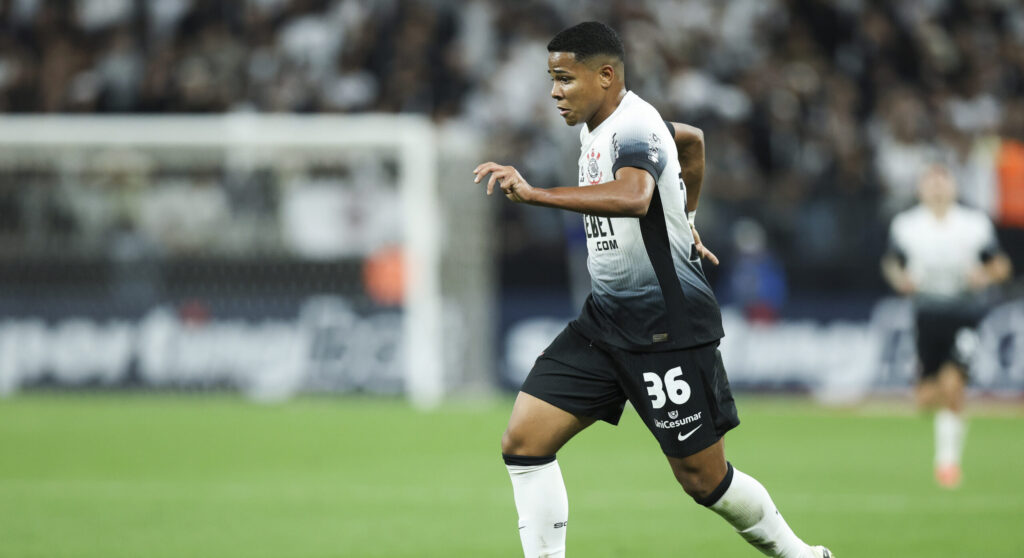 Corinthians v Argentinos Juniors - Copa CONMEBOL Sudamericana 2024