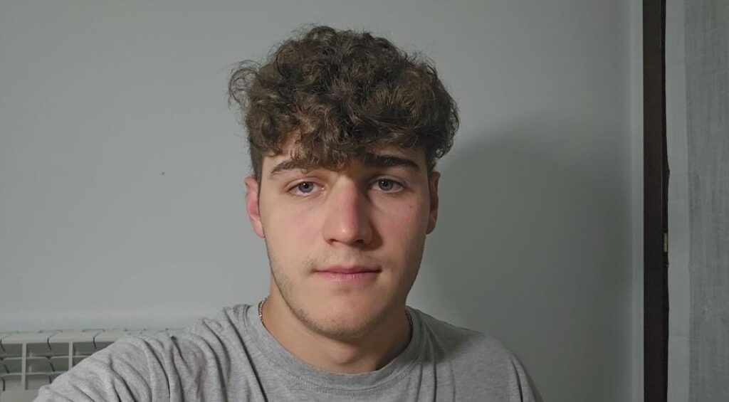 Immagine WhatsApp 2025-08-19 ore 23.41.53_a6a6f41f