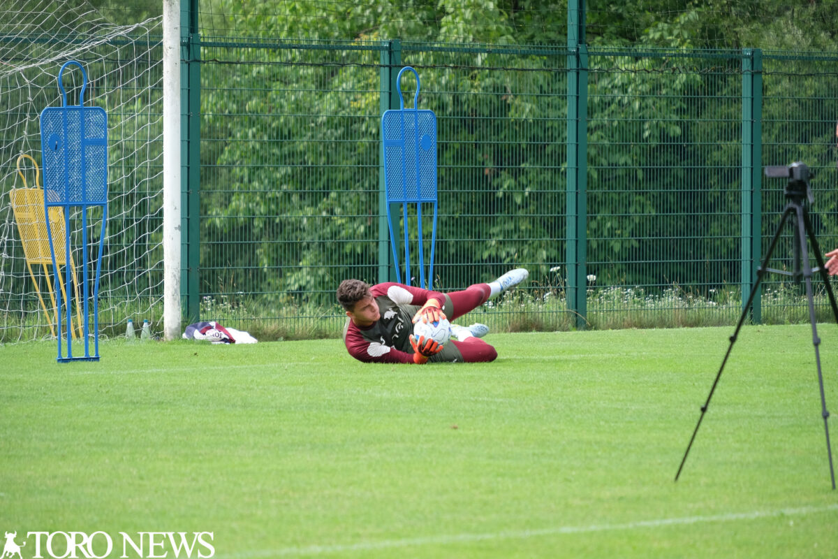 Mascardi durante il primo allenamento con Il Torino a Pinzolo