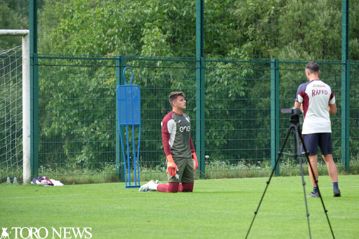 Mascardi durante il primo allenamento con Il Torino a Pinzolo