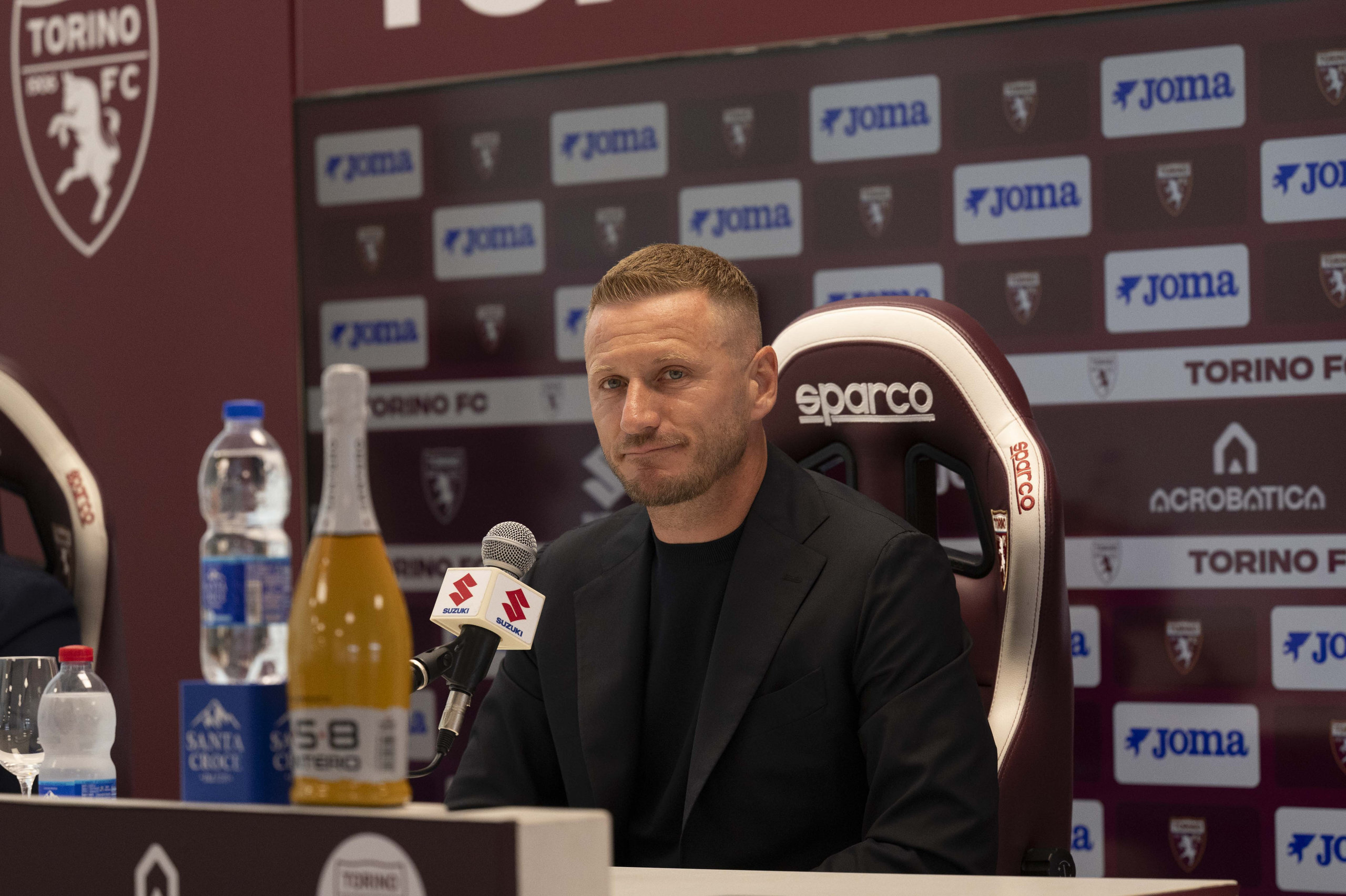 Abate presenta Torino-Roma: “Adams si è fermato, Simeone in dubbio. Coco recuperato”