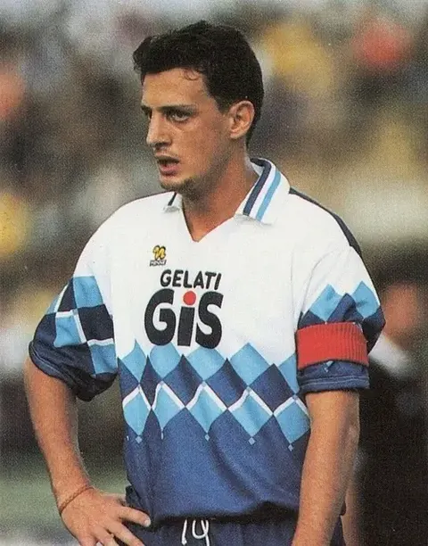 Andrea_Camplone_-_Pescara_Calcio_1991-92.jpg