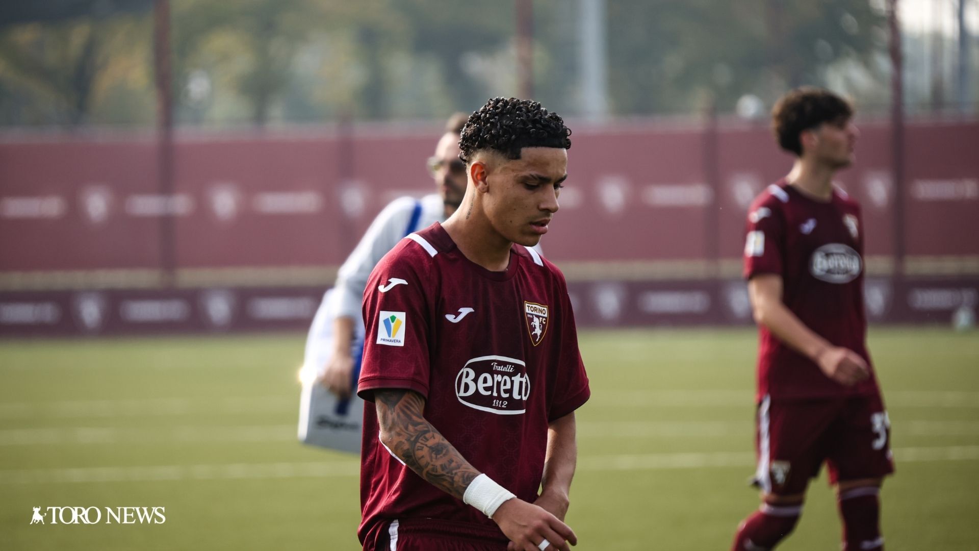 https://static.toronews.net/2026/10/2-b9fb02738d73.jpg Primavera, Sassuolo-Torino 2-2: succede di tutto in Emilia, il pari in dieci vale oro