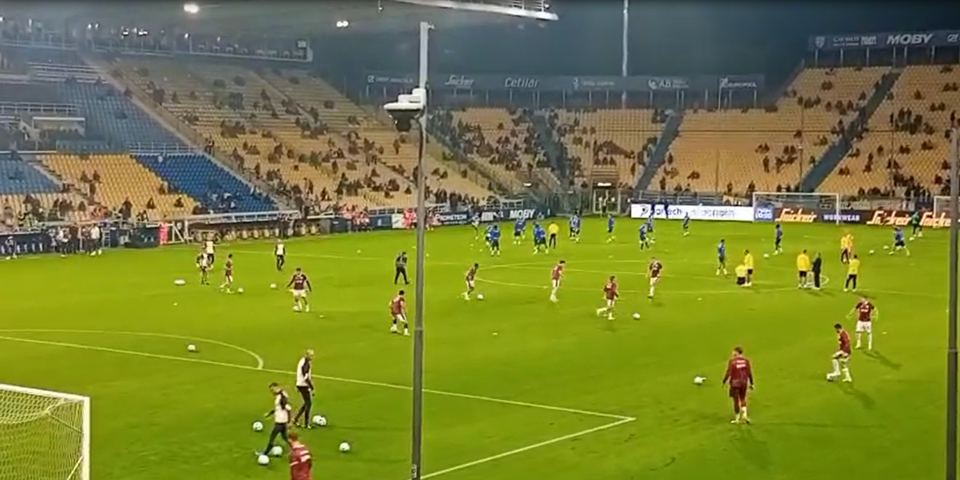 Parma-Torino, granata in campo per il riscaldamento (VIDEO)