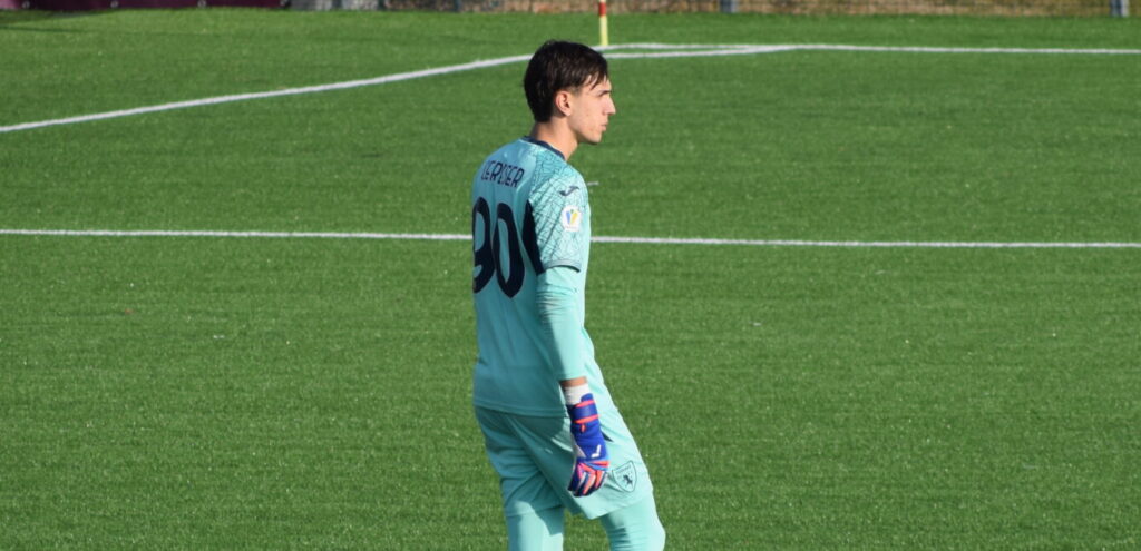 3A46503E-0F33-4E87-AF17-DD4063012AB6